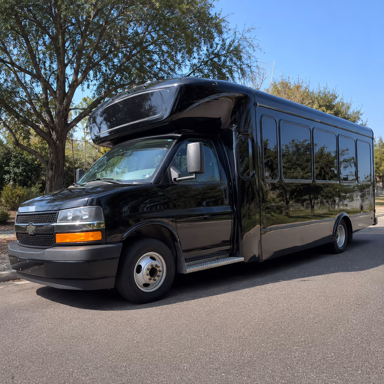 Cincinnati Winery Tour & Pub Crawl Transportation