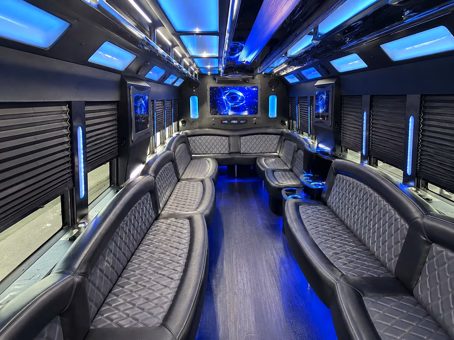 Dayton Birthday, Sweet 16, & Quinceañera Party Bus Rentals