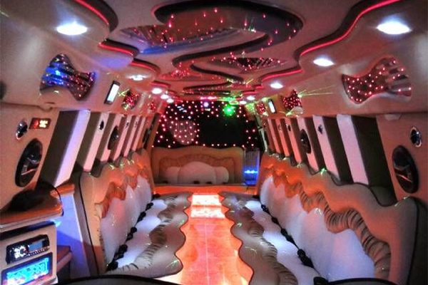 14 Person Escalade Limo Services Columbus